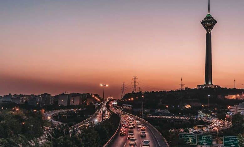 یزد-تهران | پرواز و زمینی | تاکسی دربستی